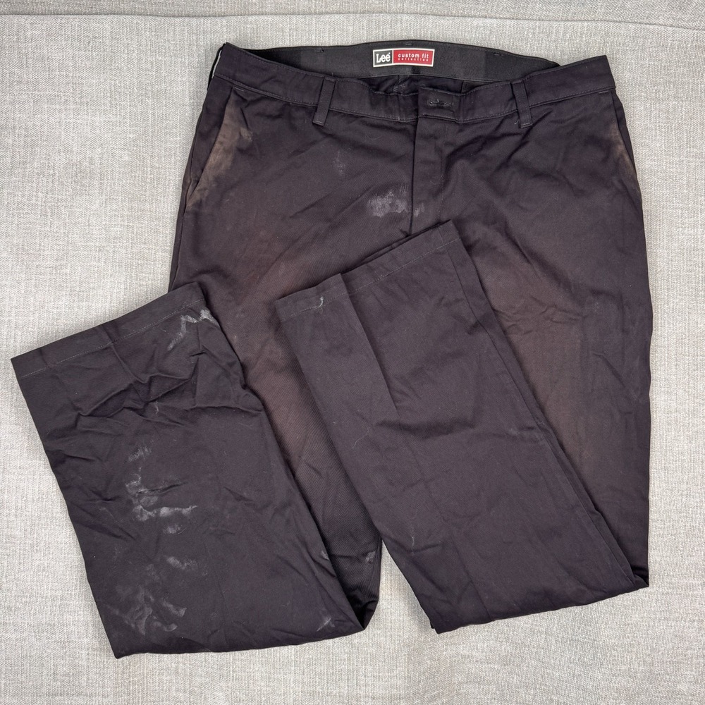 Lee Custom Fit – Black Pants, 36x32 (white marks, see photos)